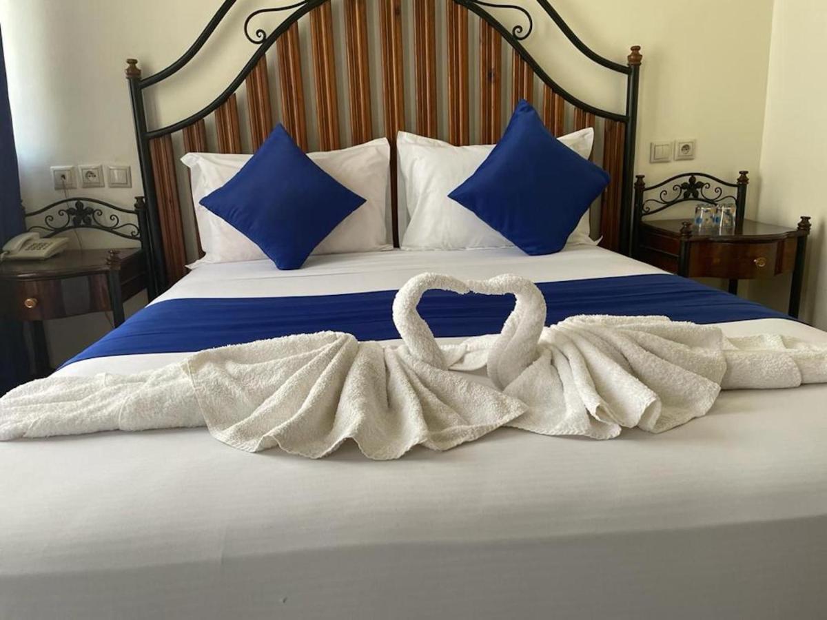 Perla Hôtel Fez Buitenkant foto