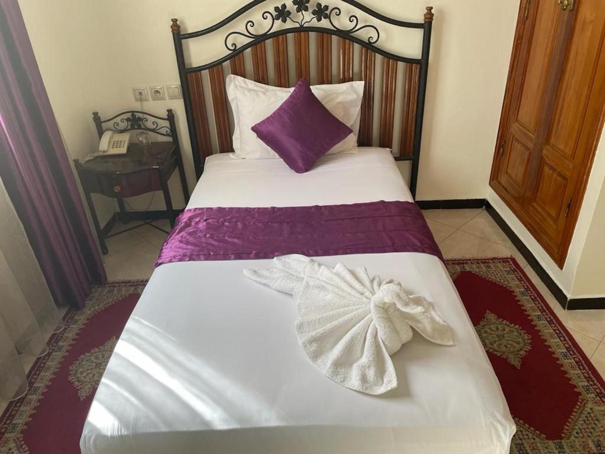 Perla Hôtel Fez Buitenkant foto